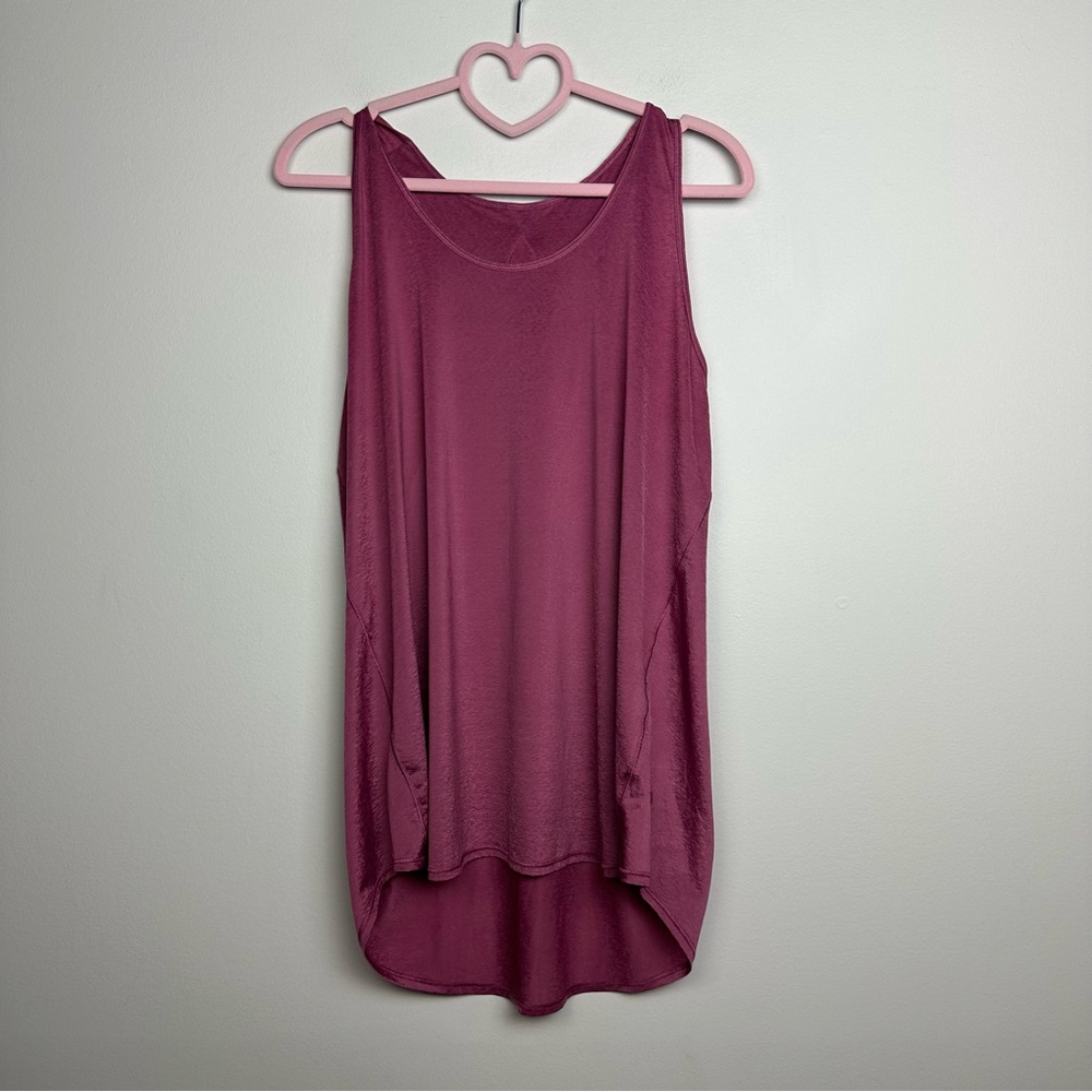 Lululemon Athletica Essential Tank Pleated Deep Pink Tank Top Size 10